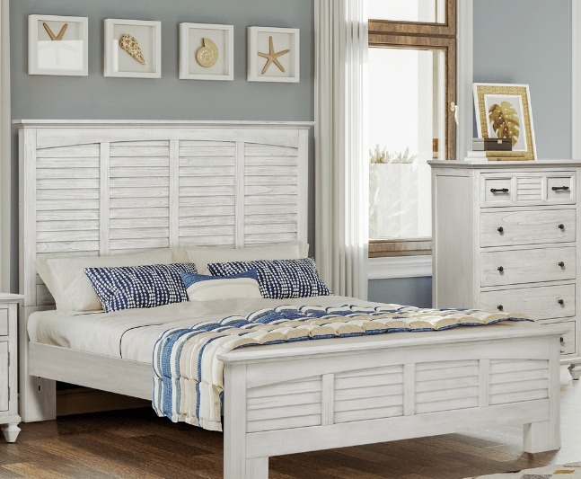white coastal queen bed