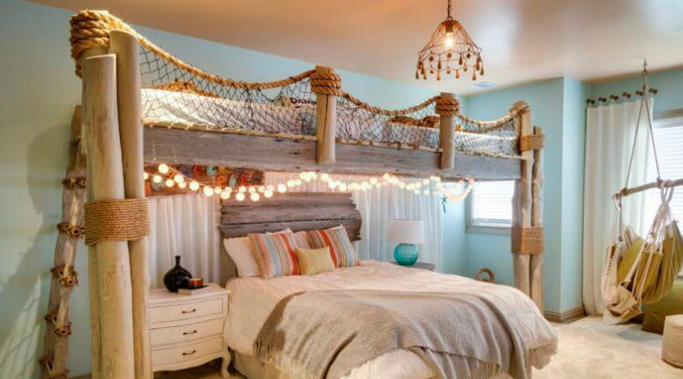 beach bedroom accents