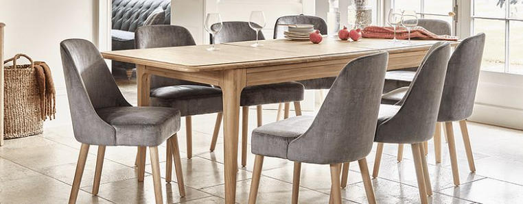 kitchen table and chairs