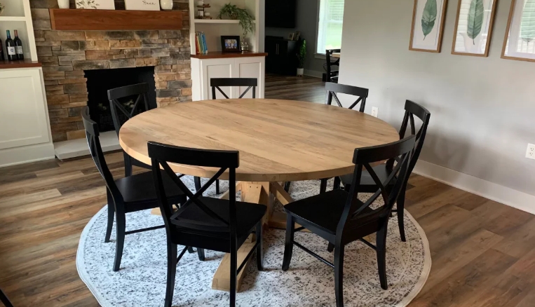 circle dining table