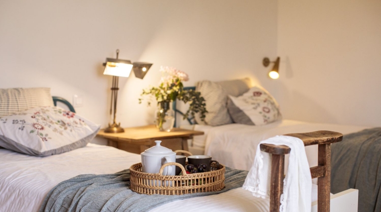 farmhouse beach bedroom