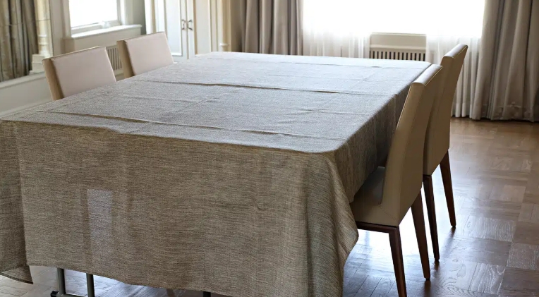 folding dining table and chairs