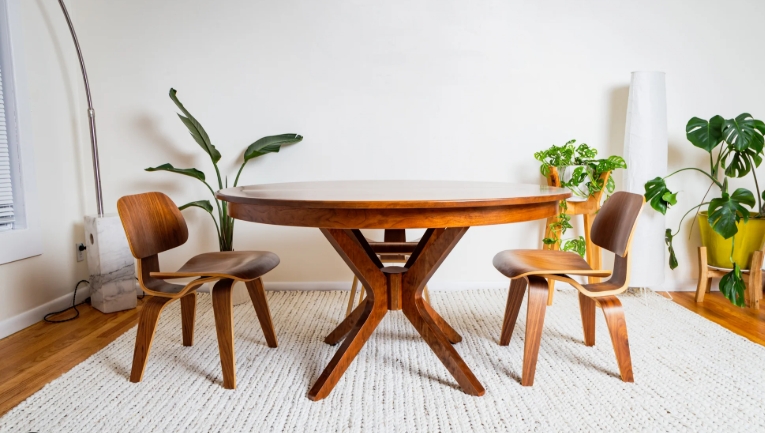 small round kitchen table