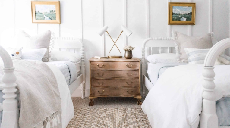 coastal chic master bedroom