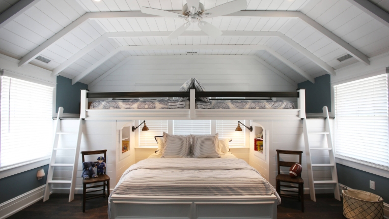 bedroom beach house decor