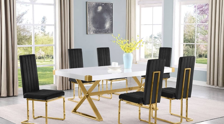 kitchen table and chairs set