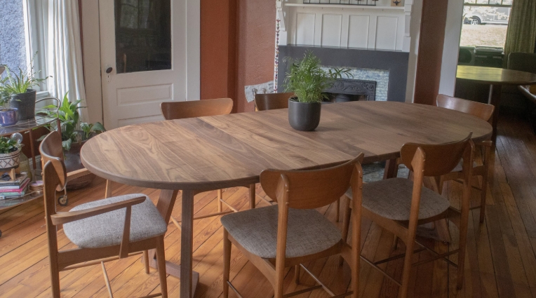 oval extendable dining table