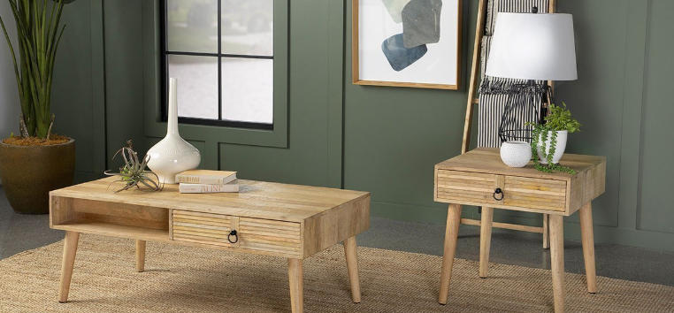 Natural Coffee Table Decor for Organic Interiors