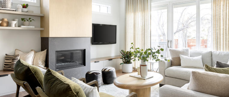 Earthy Tones for a Warm Living Room Atmosphere