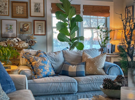 Warm Winter-Themed Living Room Colors