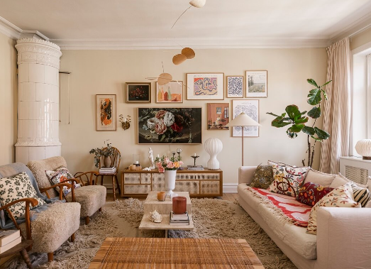 Warm Color Pairings for a Hygge Living Room