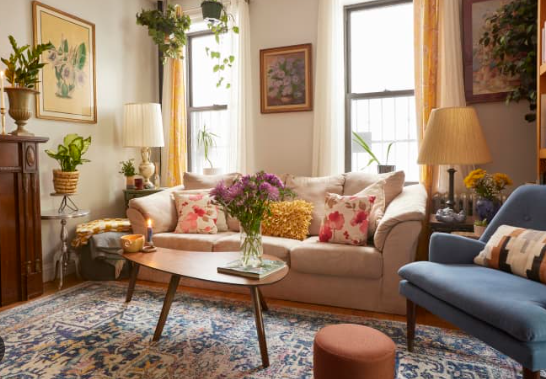 Cozy color schemes for small living rooms