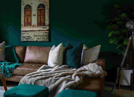 Green color palettes for small living rooms