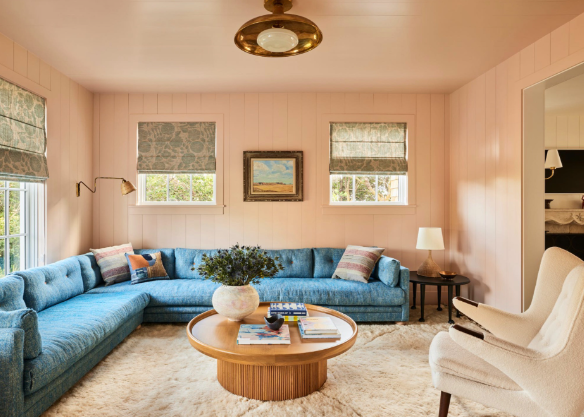 Accent wall colors for small living rooms
