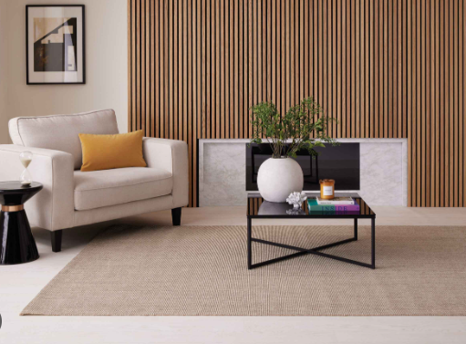 Reflective color ideas for small living rooms