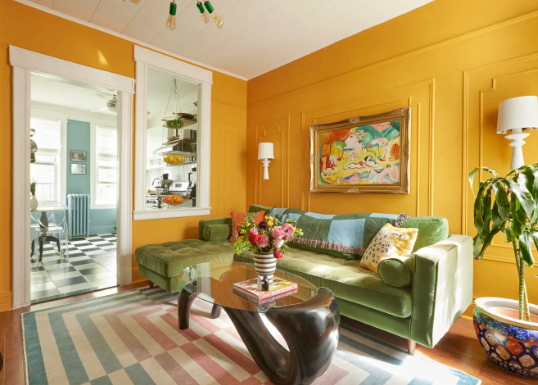 Autumn color palettes for small living rooms