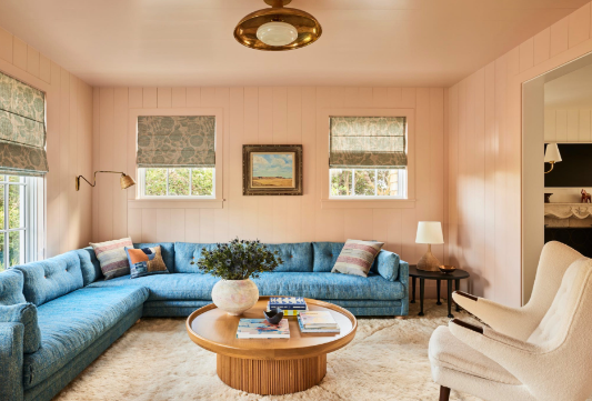 Textured color schemes for small living rooms