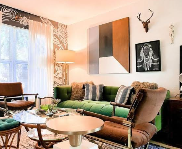 Functional color design for small living rooms